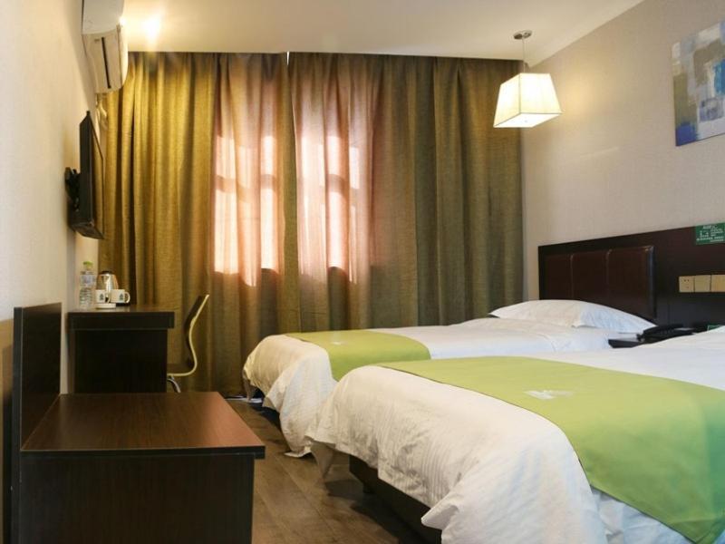 Greentree Wulumuqi Airport Hotel Urumči Exteriér fotografie